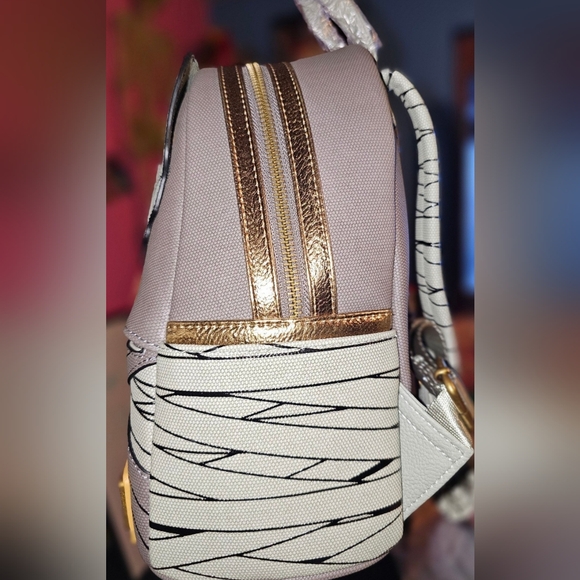 Brand New! Loungefly Marvel Moon Knight Khonshu Cosplay Mini Backpack 🤍 - Picture 5 of 6